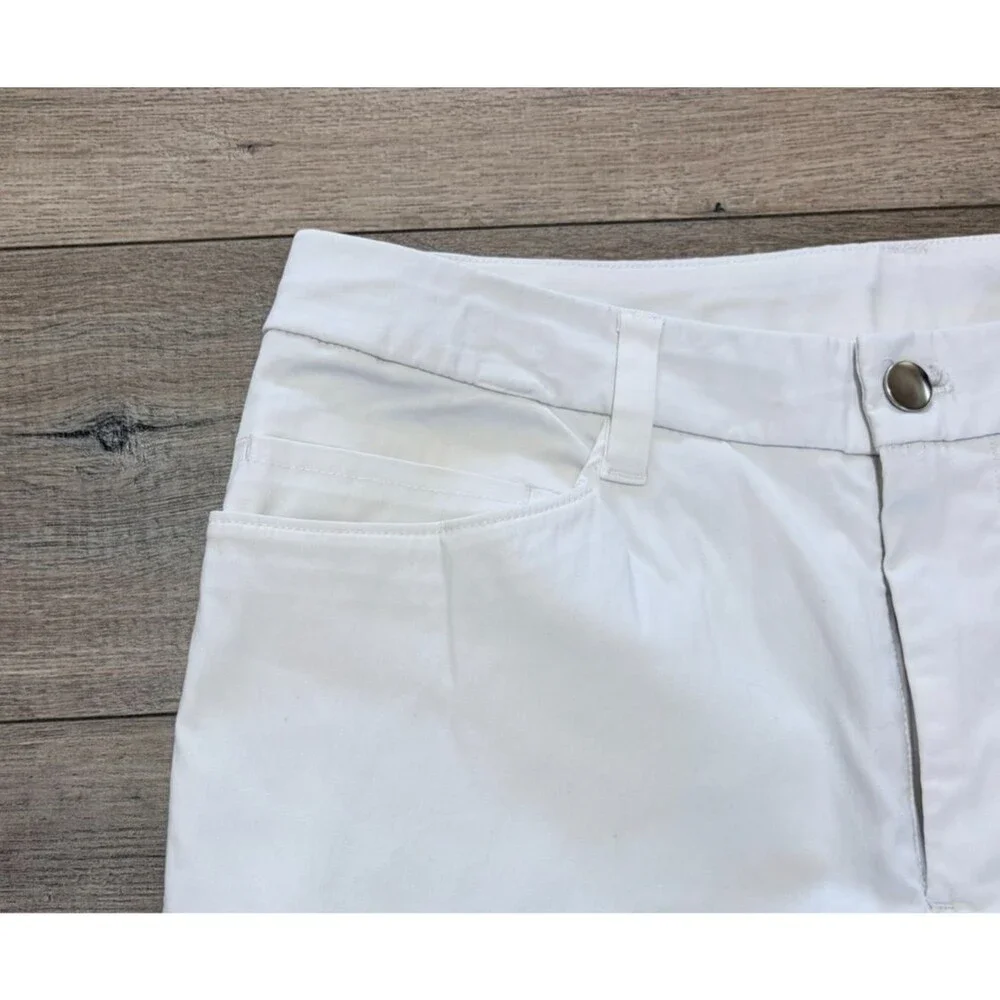 Lululemon ABC Mens 30X33 Taper Warpstreme Golf Casual Stretch Pants White